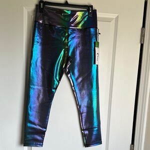 NWT Mirage Metallic Plus Light n Tight 7/8 (8-10)